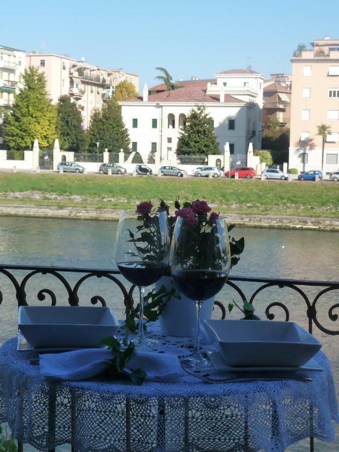 Casa Archi - Balcone Sul Fiume Verona Exterior foto